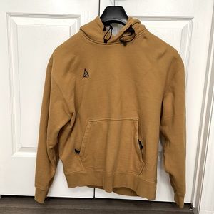 Nike ACG Hoodie Size M
